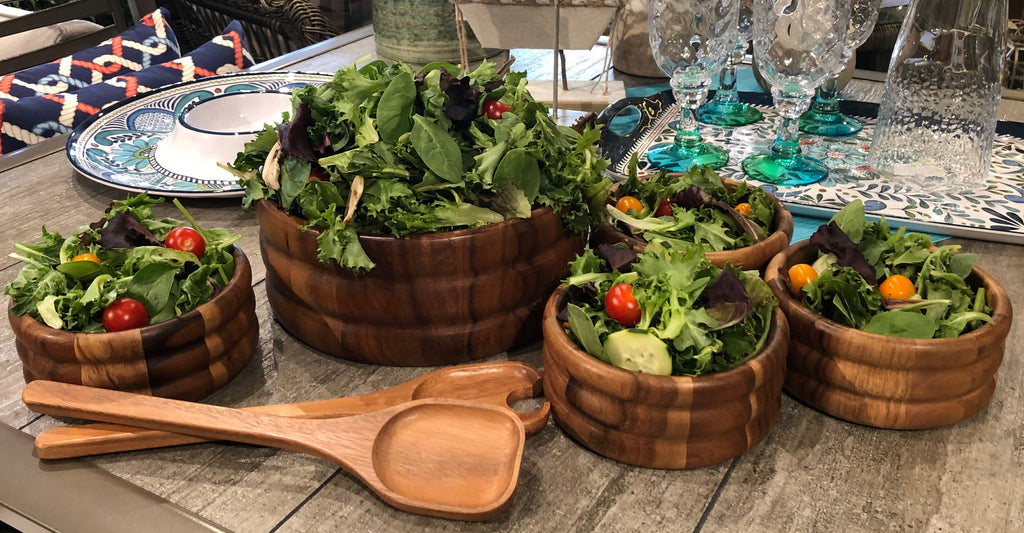 7 Piece - Extra Large Salad Bowl with Servers and 4 Individual Bowls